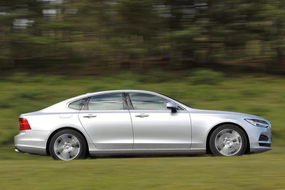 Used Volvo S90 2016-2023 side