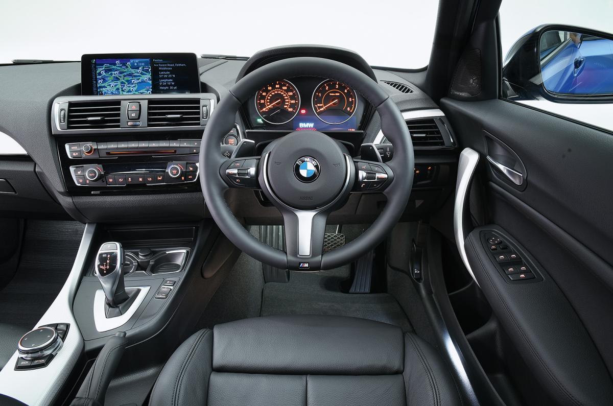Used BMW 1 Series 2011-2019 interior dashboard