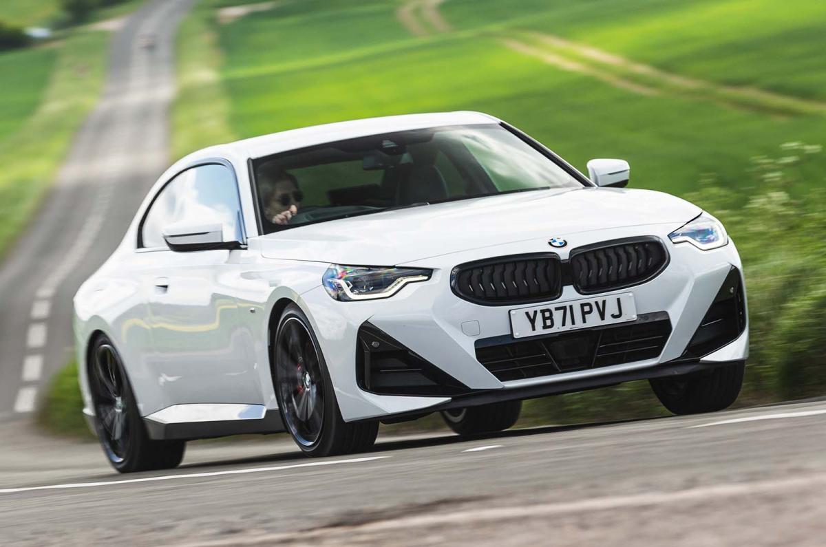 Used BMW 2 Series Coupé 2022-present front cornering white