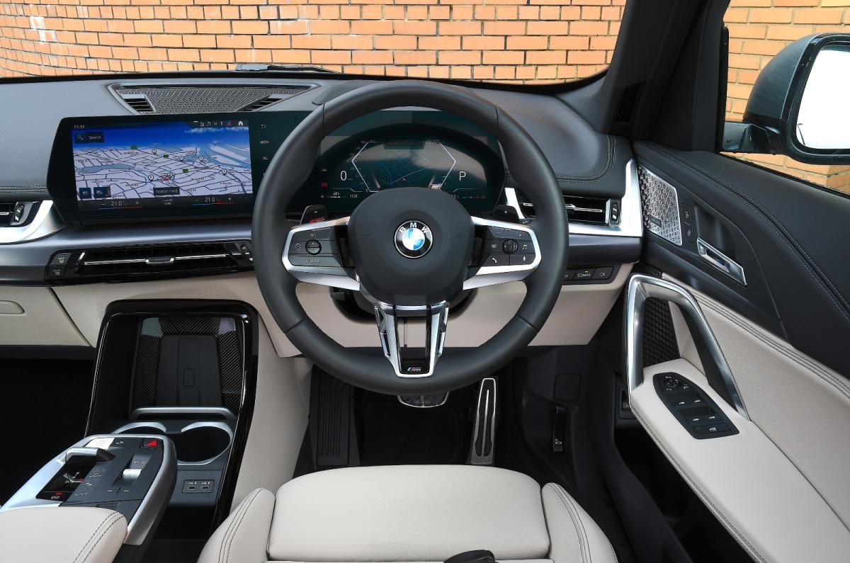 Used BMW X1 2022-present interior dashboard
