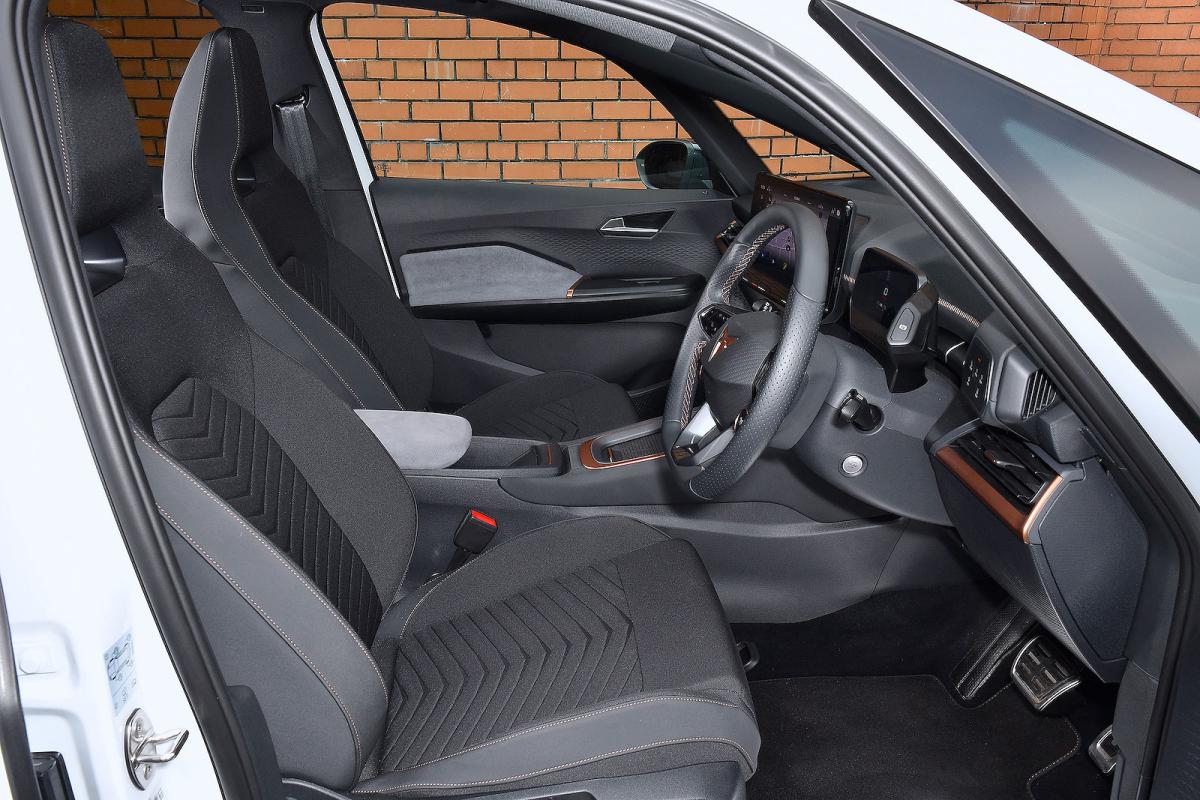 Used Cupra Born 2022-present front seats