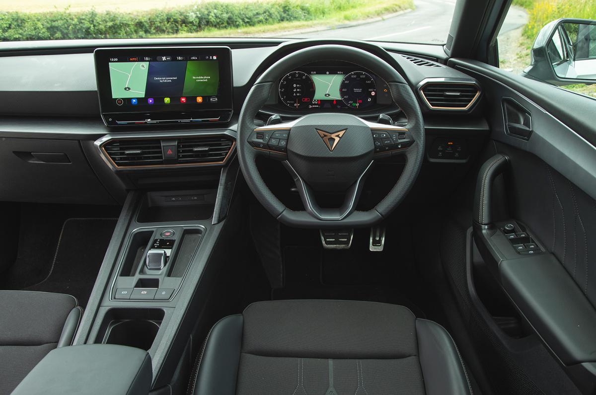 Used Cupra Leon 2020-present interior dashboard