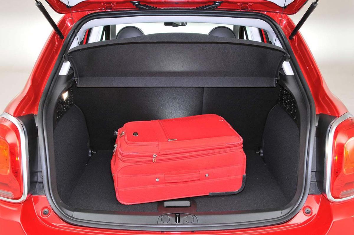 Used Fiat 500X 2015-2024 boot