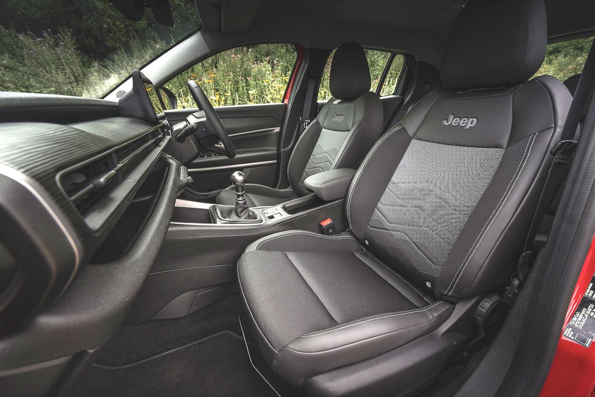 Used Jeep Avenger 2023-present front seats