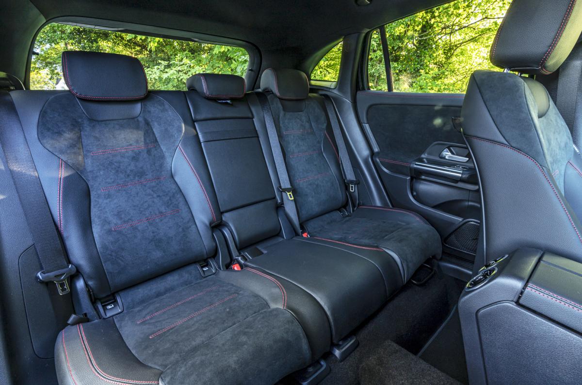 Used Mercedes GLA 2020-present back seats