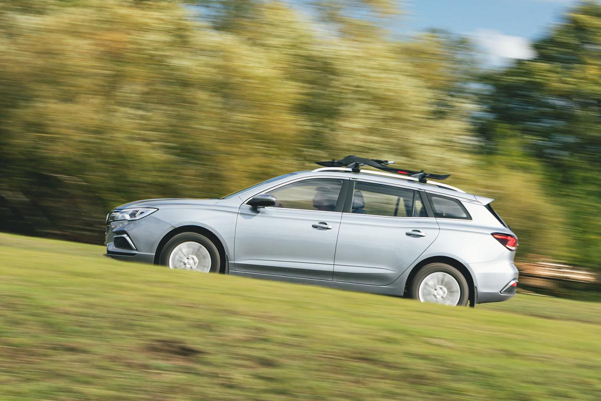 Used MG5 2020-2025 panning shot silver