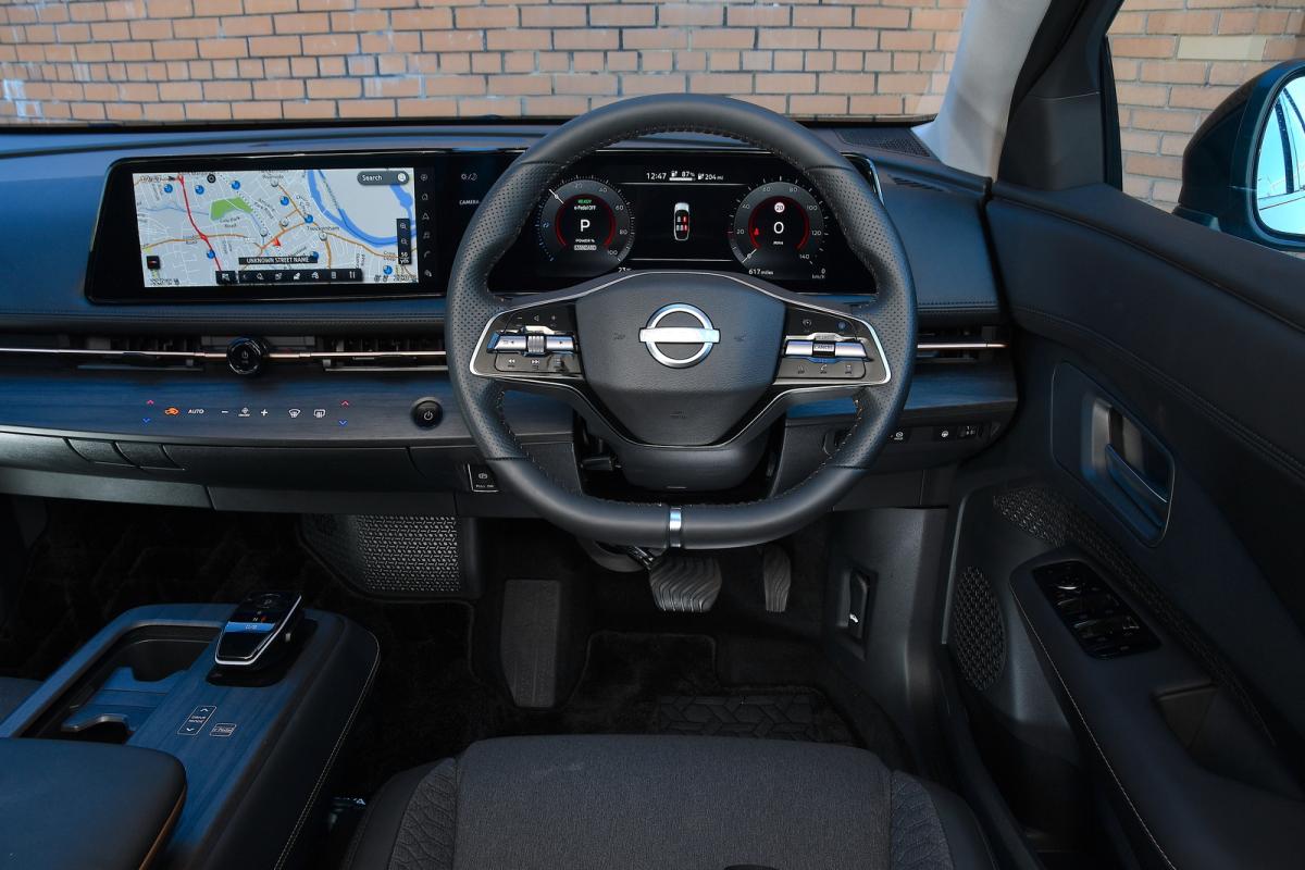 Used Nissan Ariya 2022-present interior dashboard