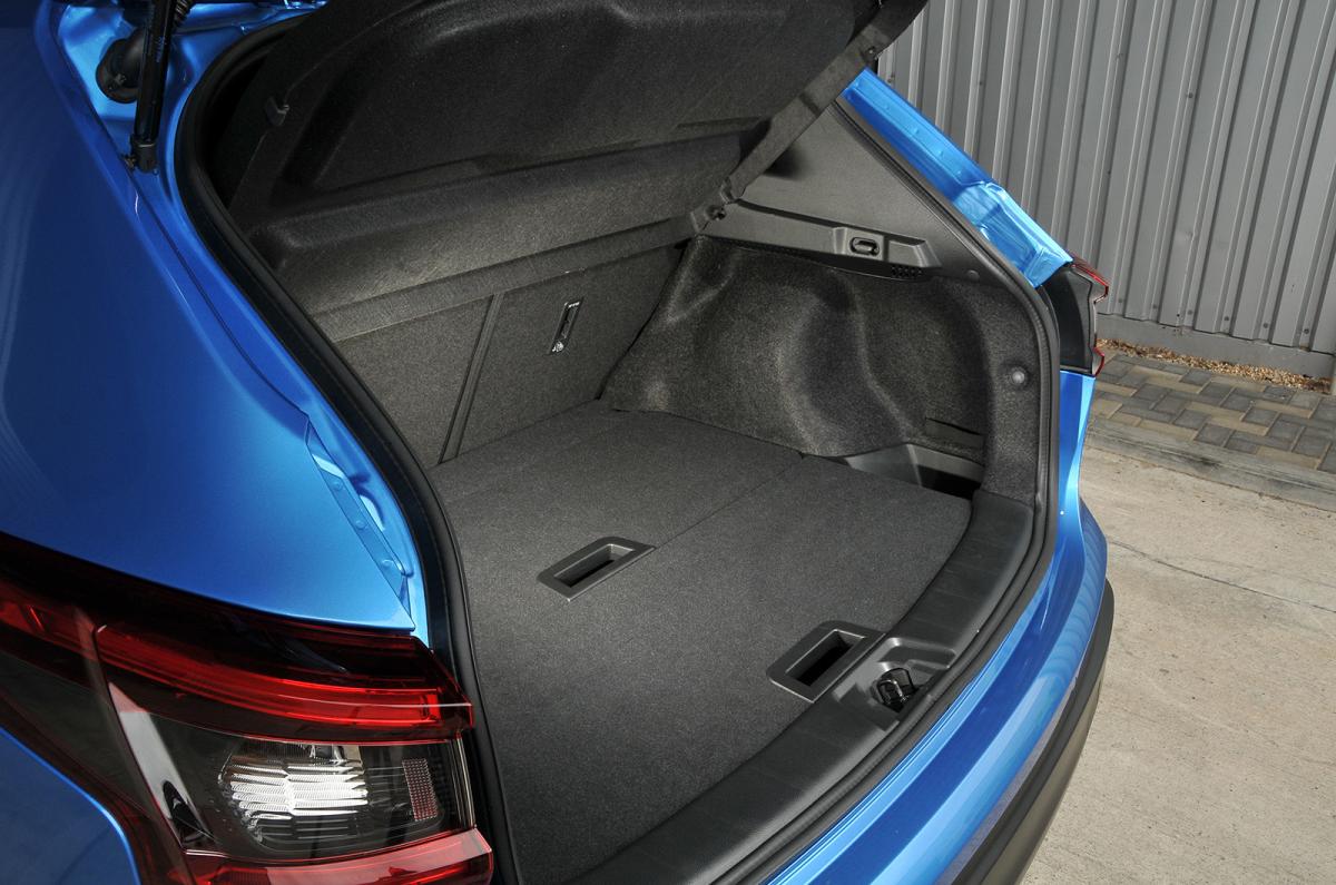 Used Nissan Qashqai 2014-2021 boot side