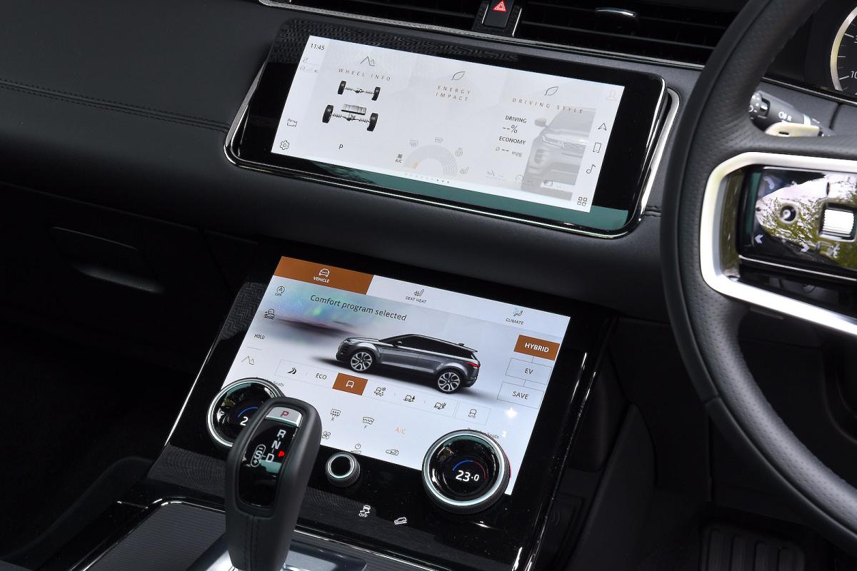 Used Range Rover Evoque 2019-present touchscreen infotainment