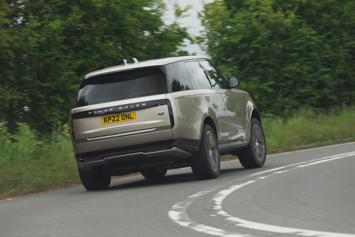 Used Range Rover 2022-present rear cornering gold
