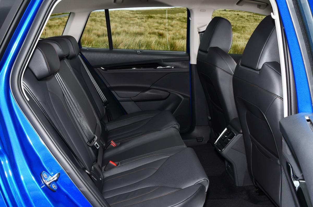 Used Skoda Enyaq 2021-present back seats