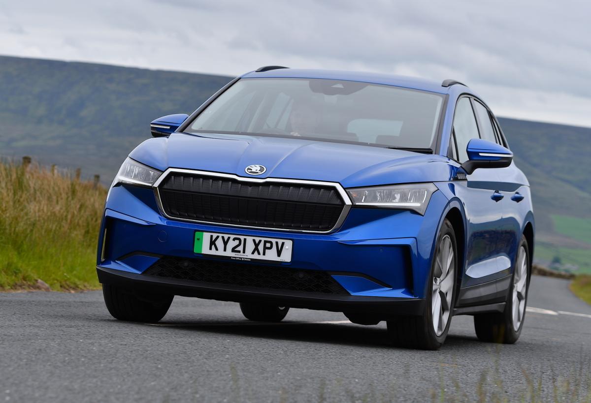 Used Skoda Enyaq 2021-present front cornering blue