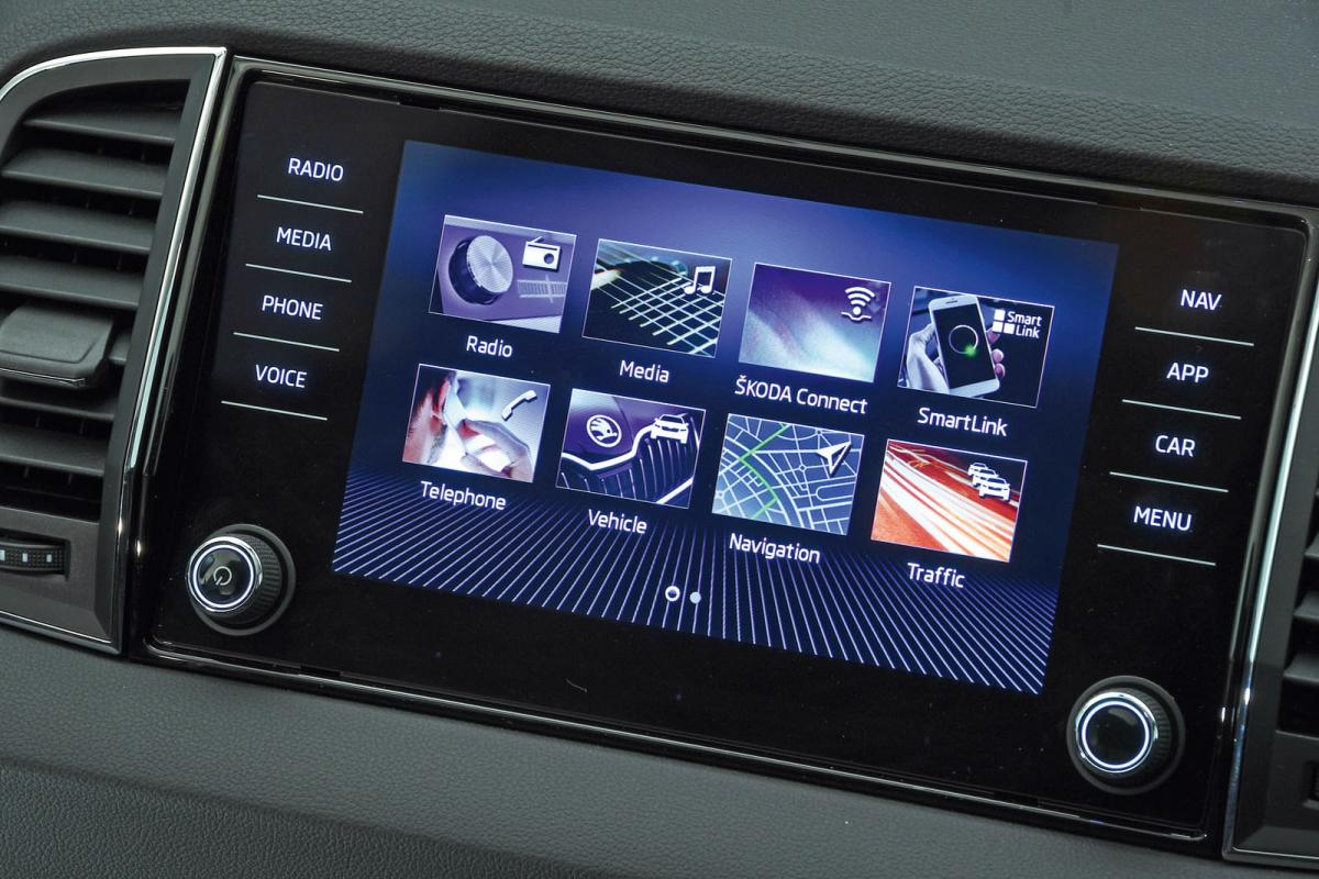 Used Skoda Karoq 2017-present infotainment
