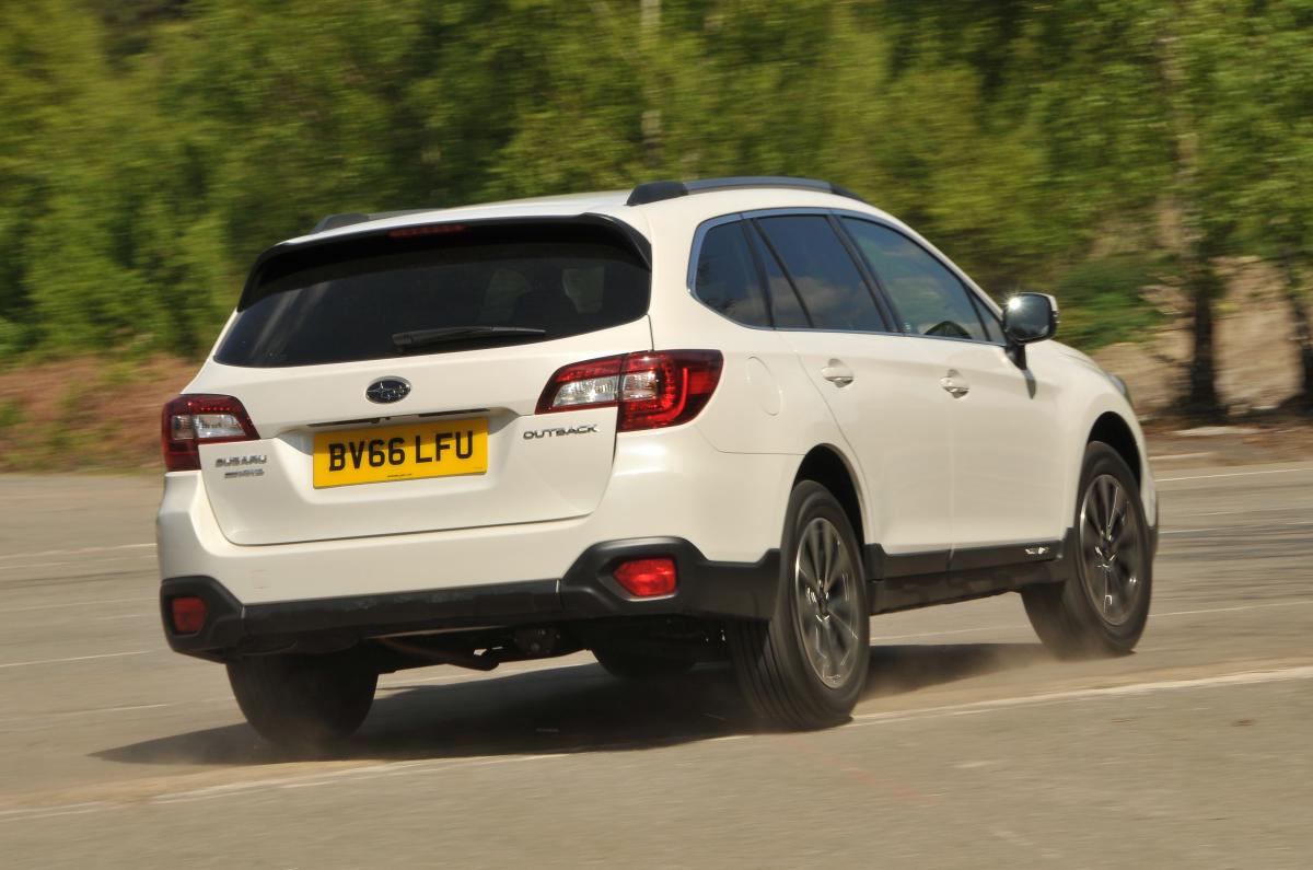 Used Subaru Outback 2015-2021 rear cornering white