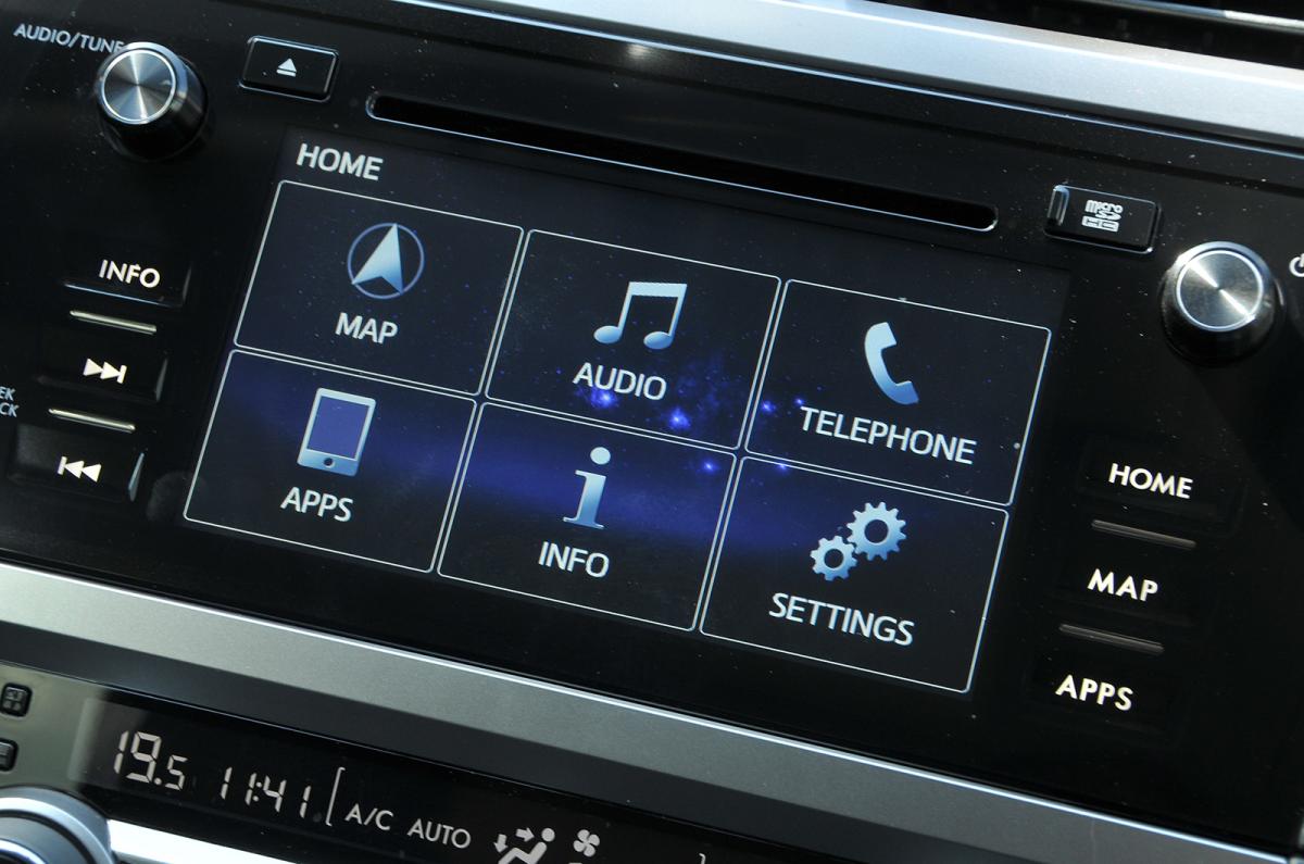 Used Subaru Outback 2015-2021 touchscreen infotainment