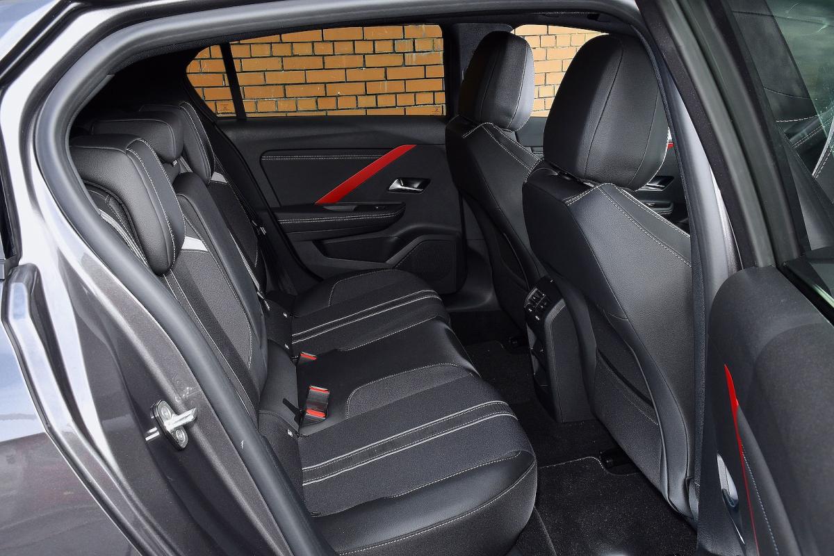 Used Vauxhall Astra 2022-present back seats
