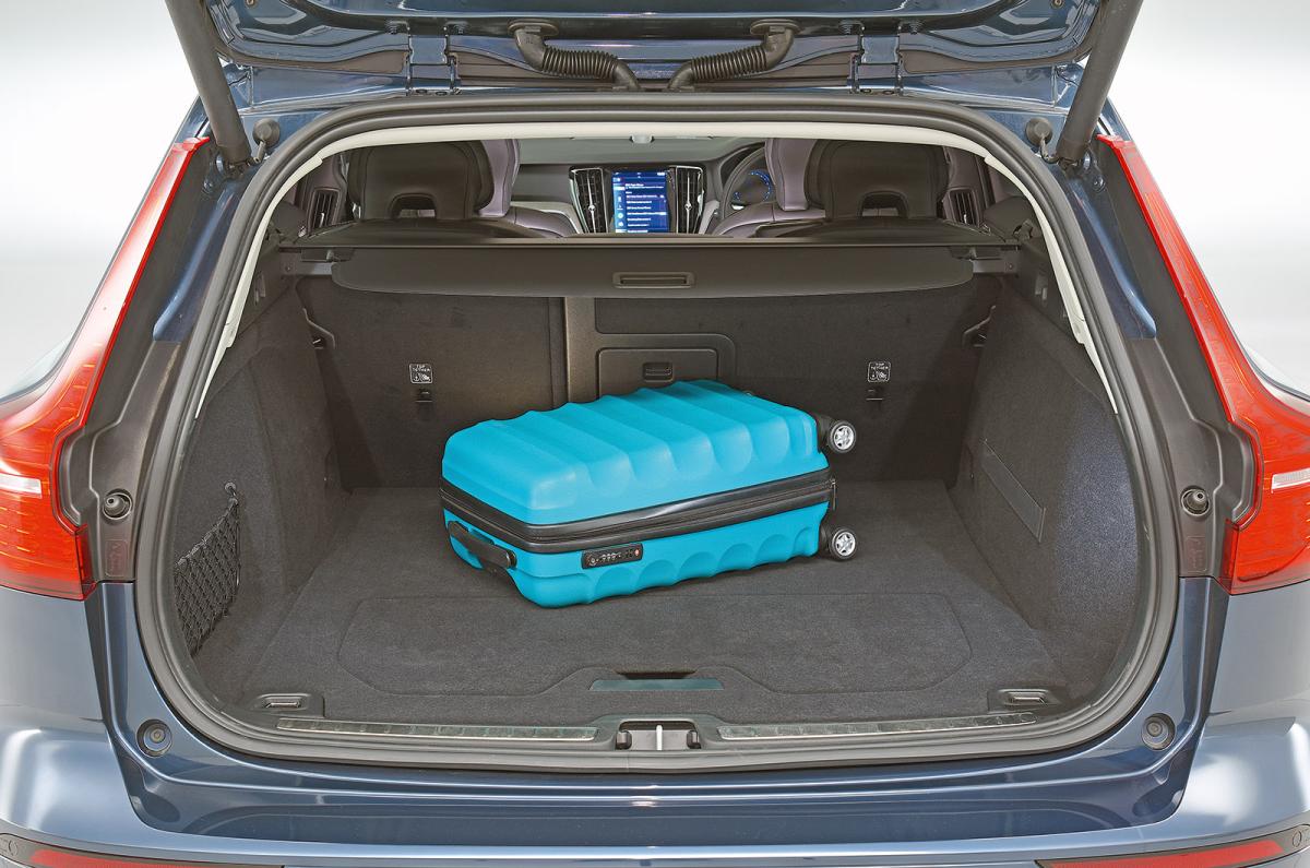 Used Volvo V60 2018-present boot