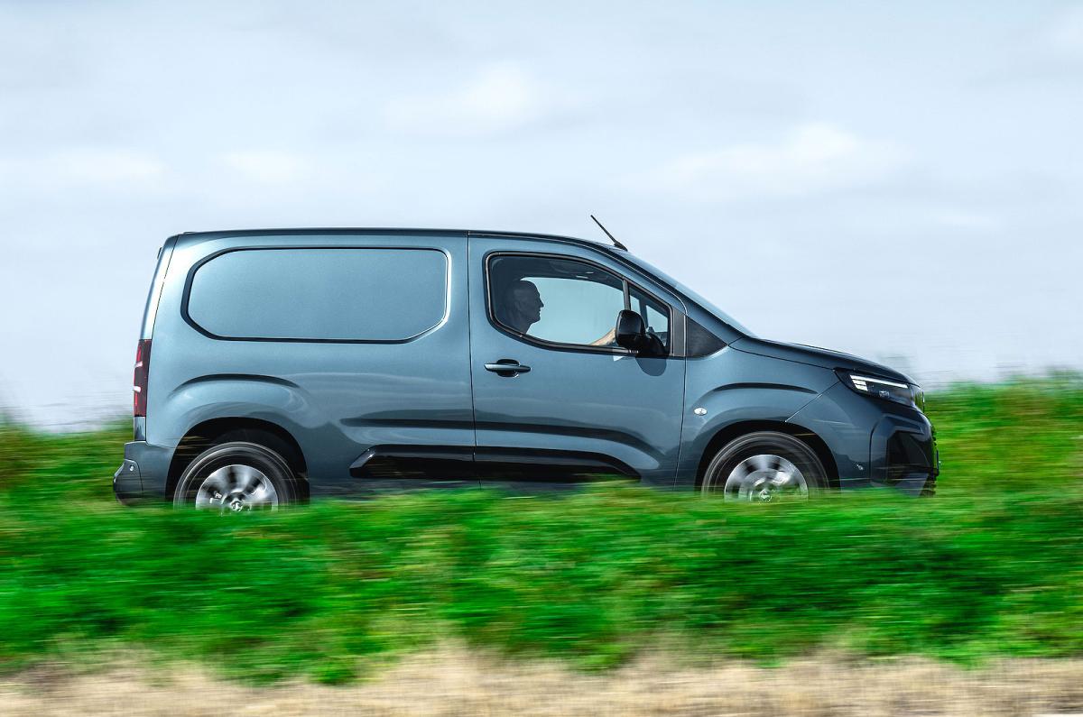Vauxhall Combo Electric right driving