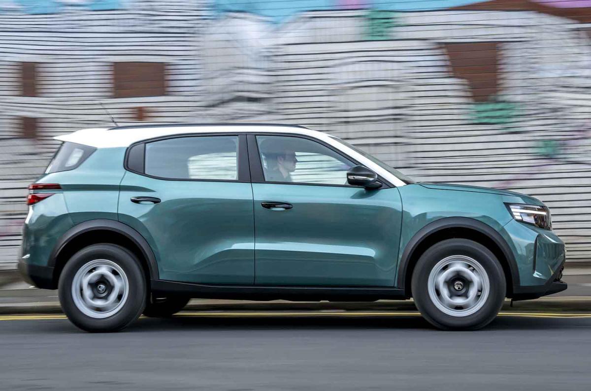 Vauxhall Frontera driving side