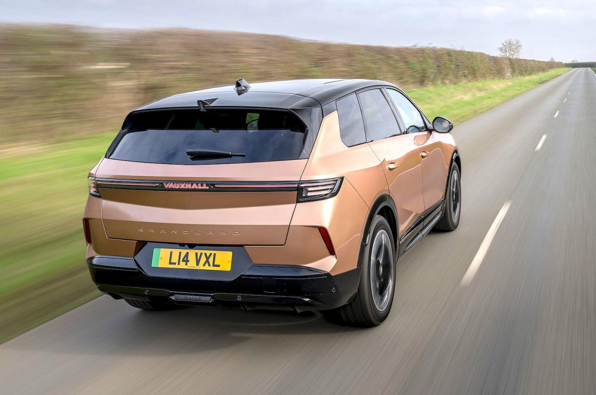 Vauxhall Grandland Electric rear right driving