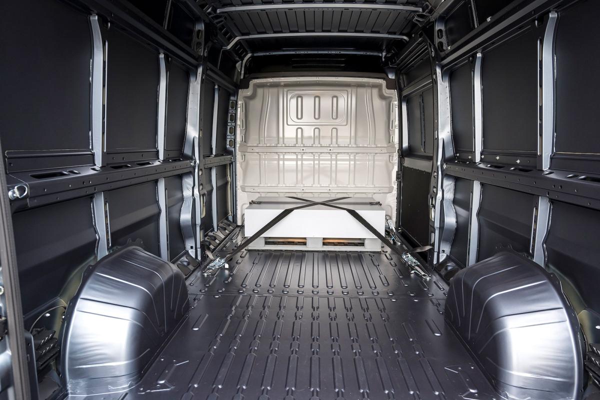 Vauxhall Movano Electric load bay