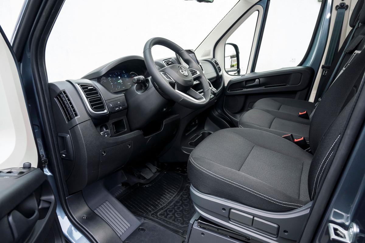 Vauxhall Movano front seats