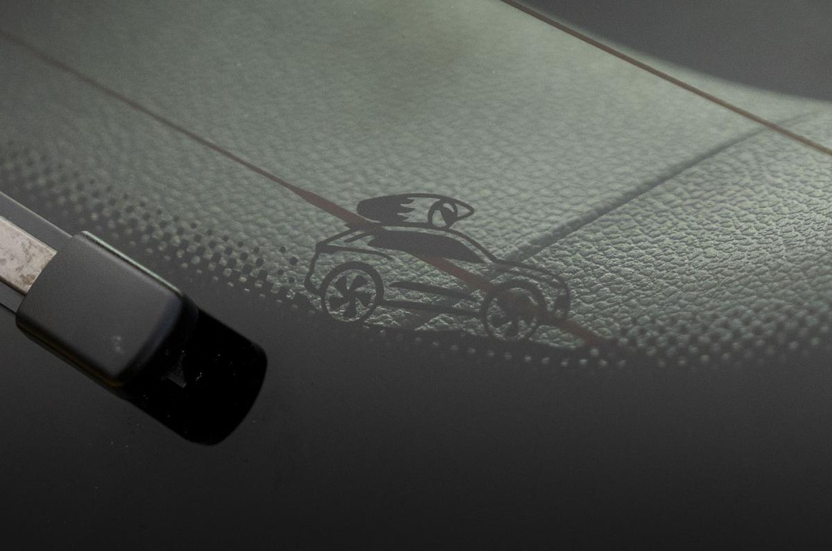 Volkswagen T-Roc windscreen detail
