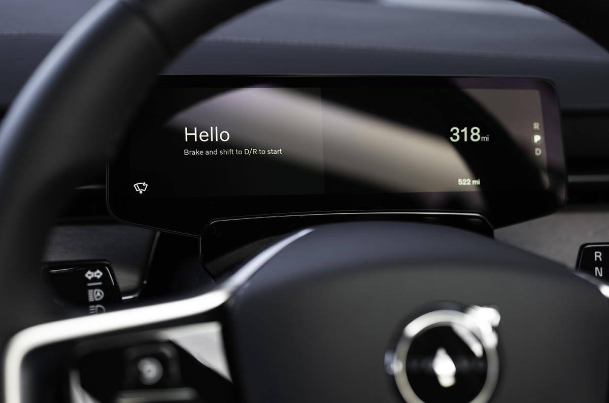 Volvo ES90 driver's display