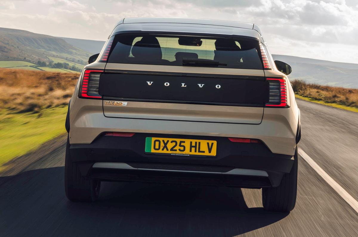 Volvo EX30 Cross Country driving rear