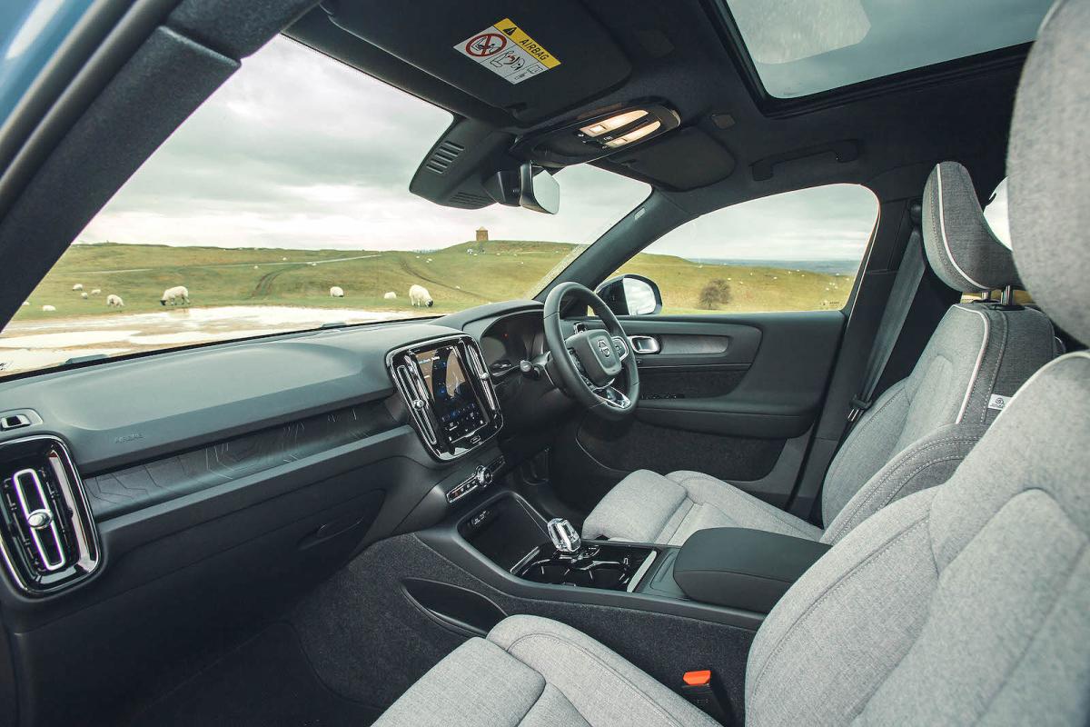 Volvo EX40 interior front seats