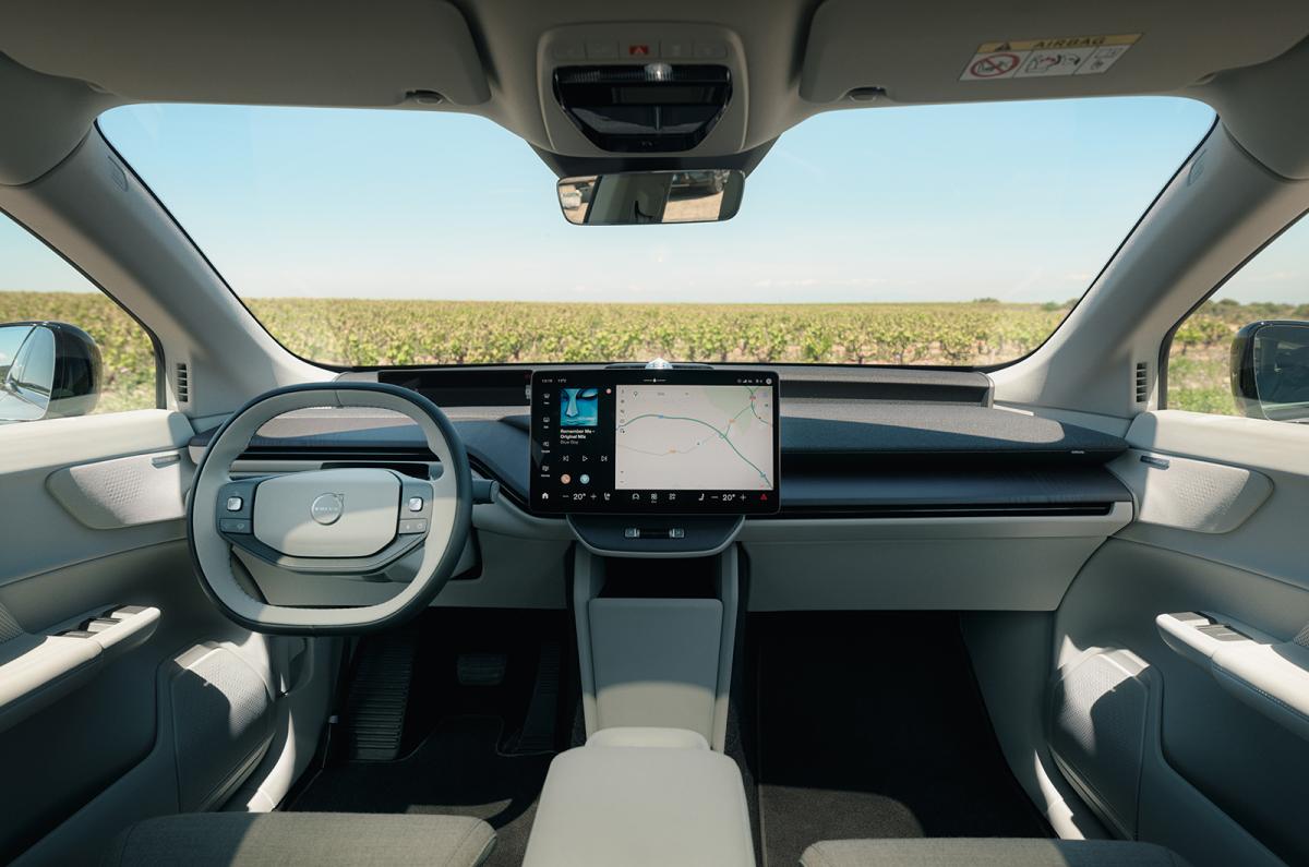Volvo EX60 dashboard
