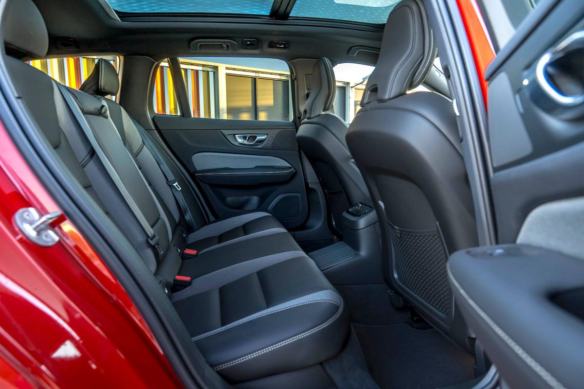 Volvo V60 back seats