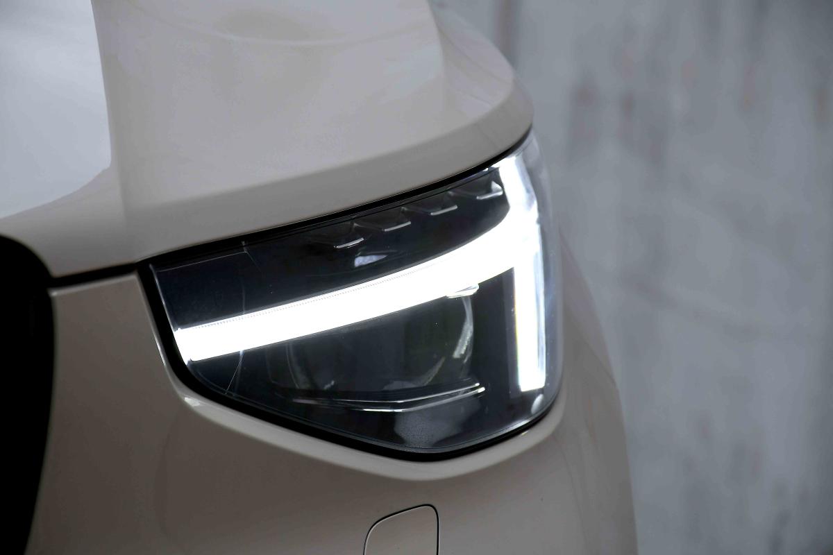 Volvo XC40 exterior details