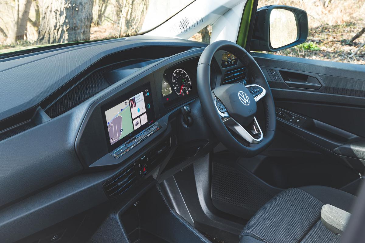 VW Caddy Cargo interior dashboard