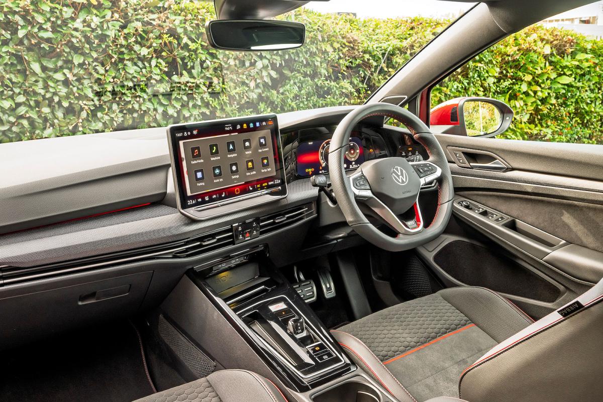 VW Golf GTI dashboard