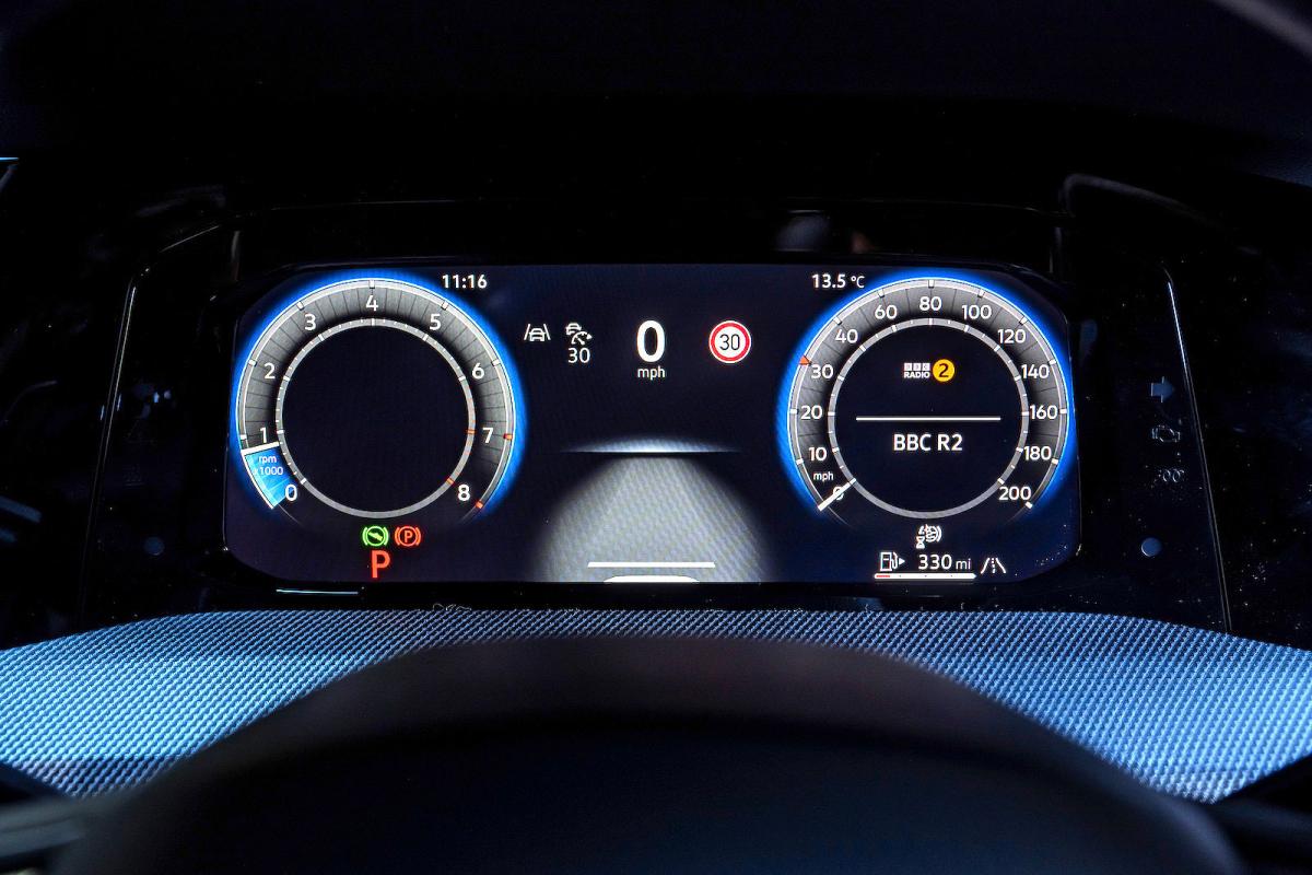 VW Golf R driver display