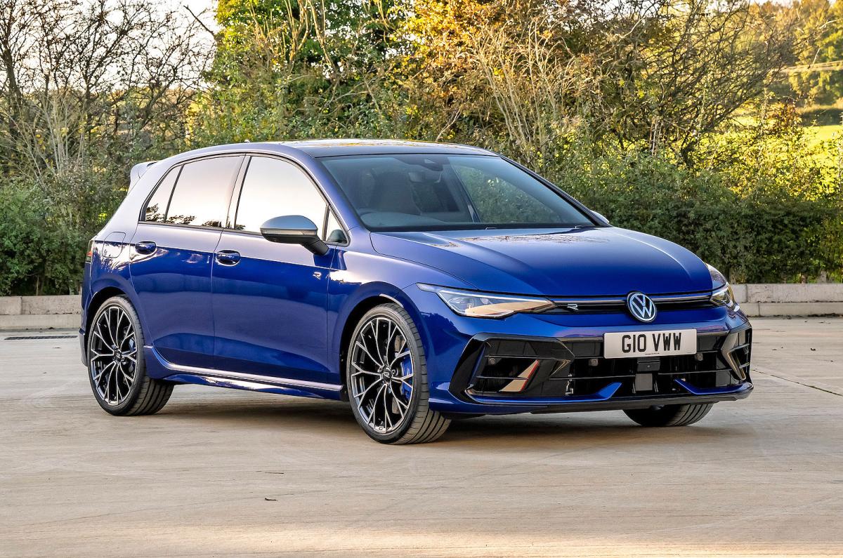 VW Golf R front right static