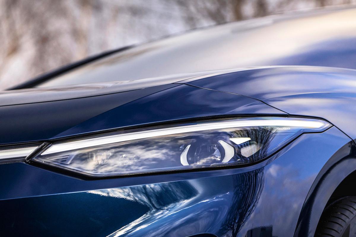 VW ID 7 headlights