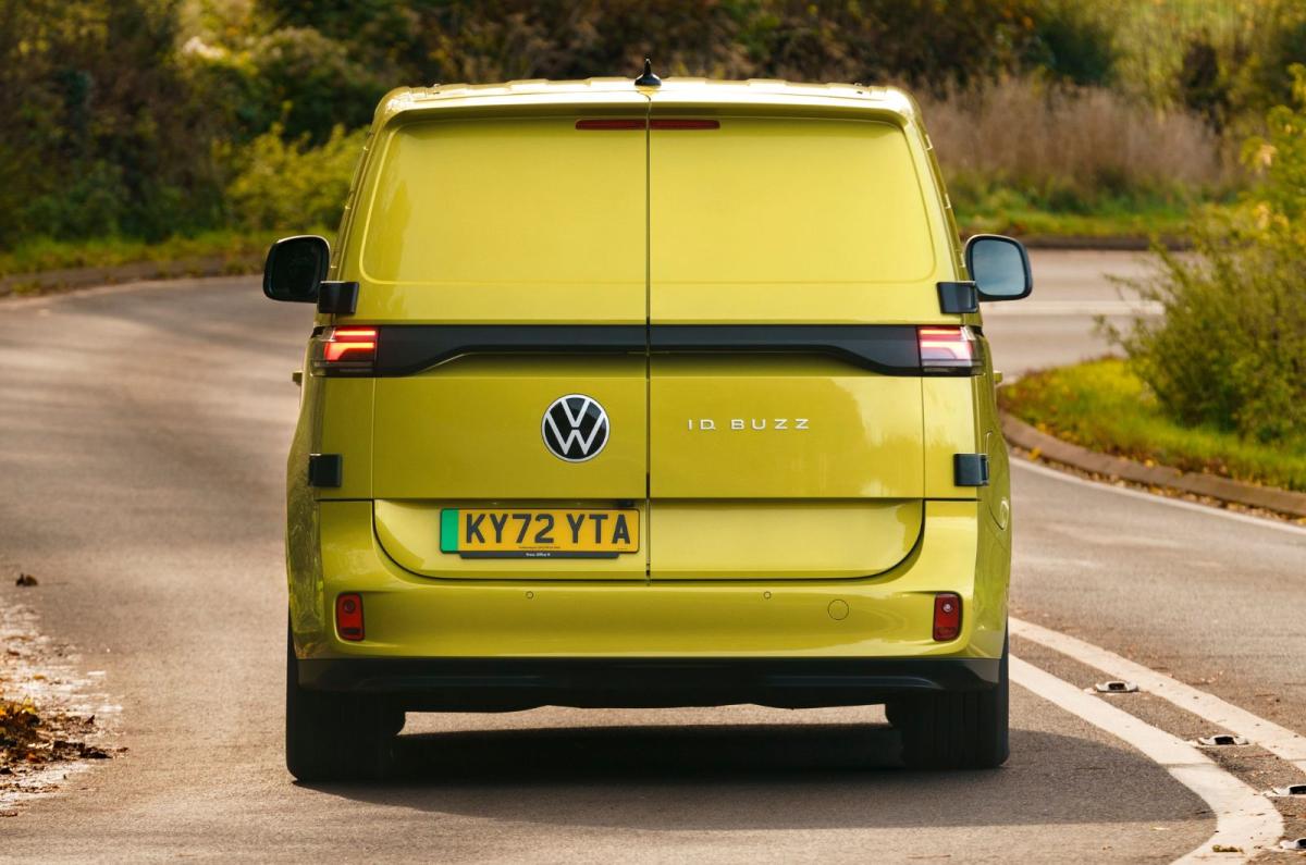 VW ID Buzz Cargo rear dynamic
