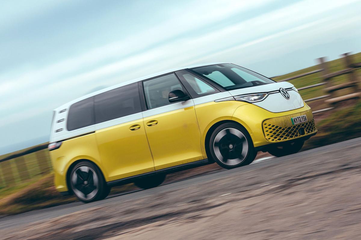 Used VW ID Buzz 2022-present right tracking