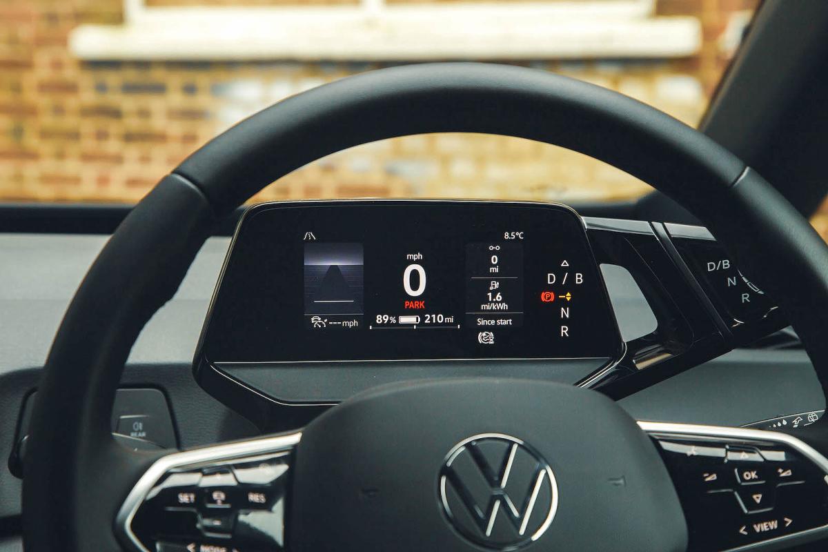 VW ID 3 driver display