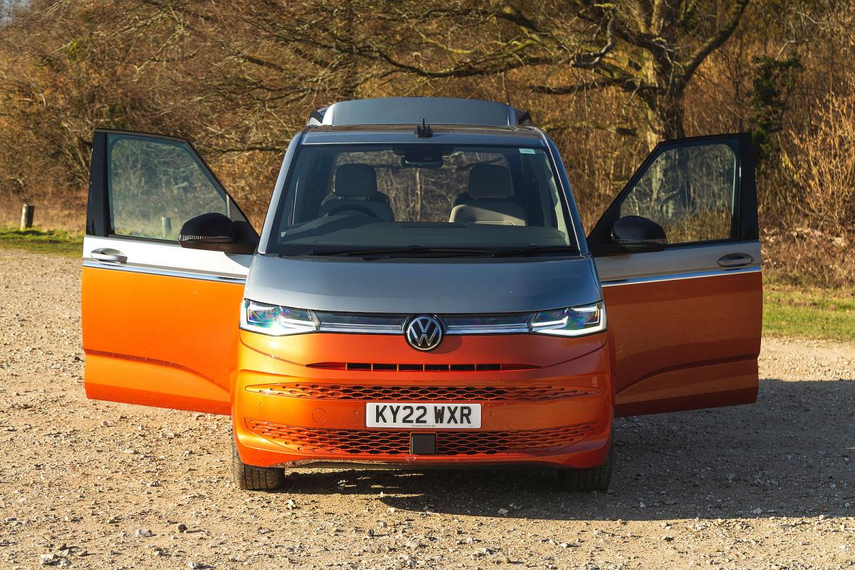 VW Multivan front static doors open