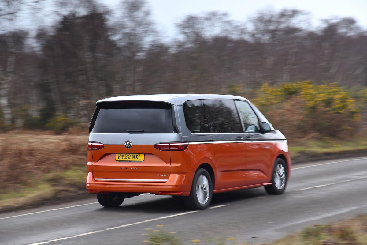 VW Multivan rear right driving