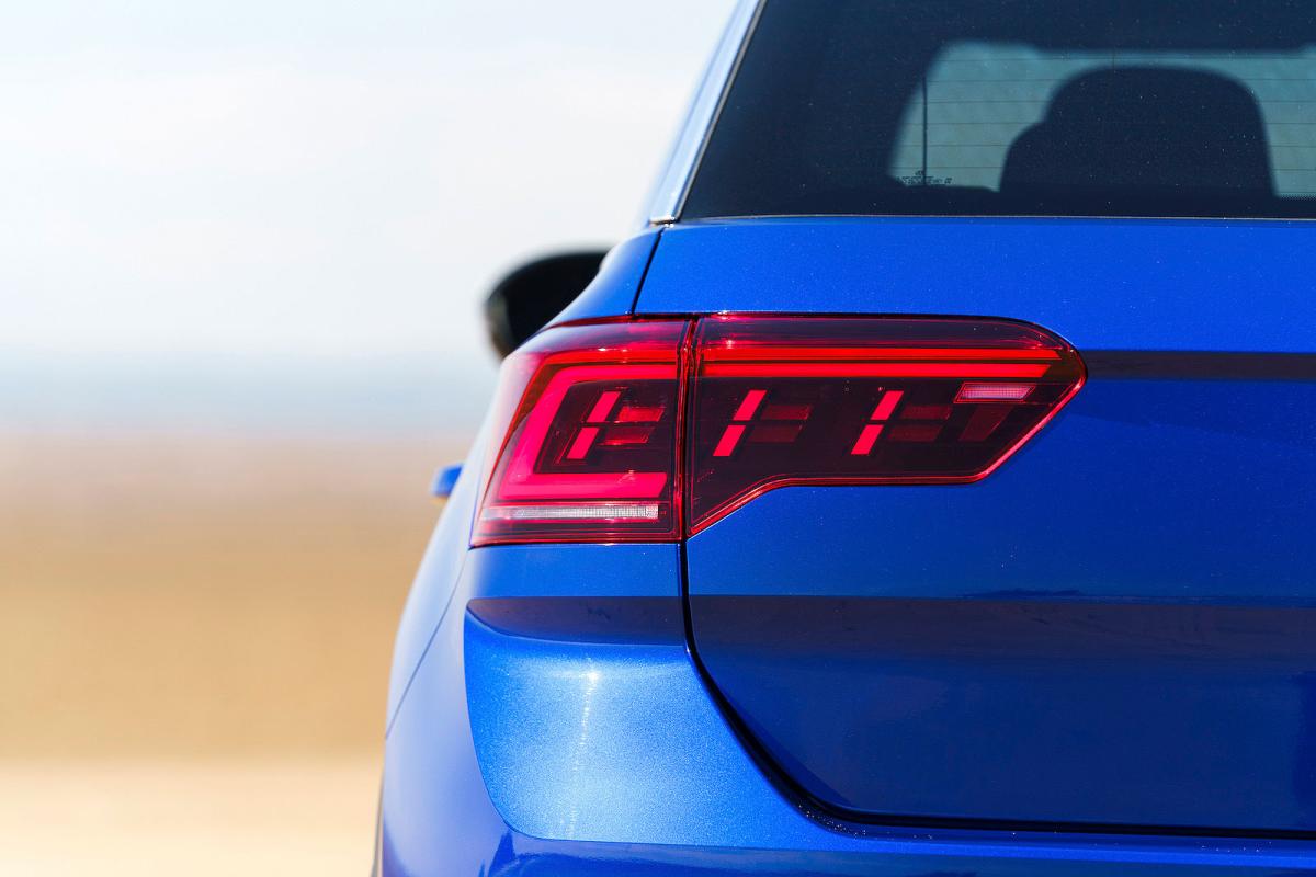 VW T-Roc R rear lights