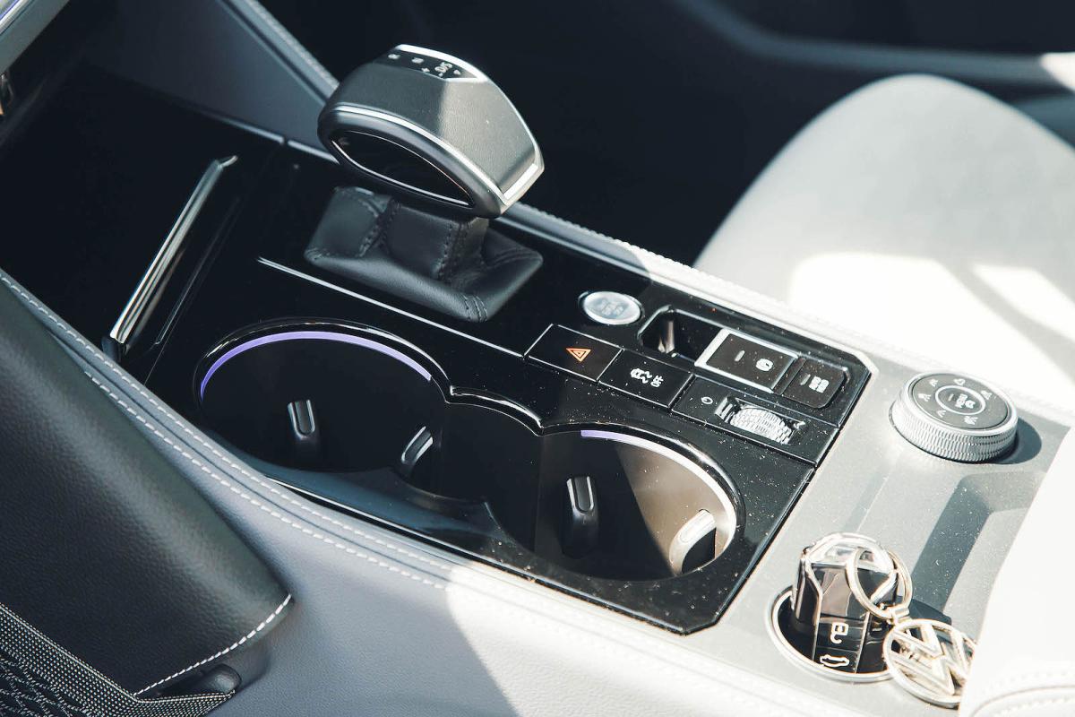 VW Touareg interior detail