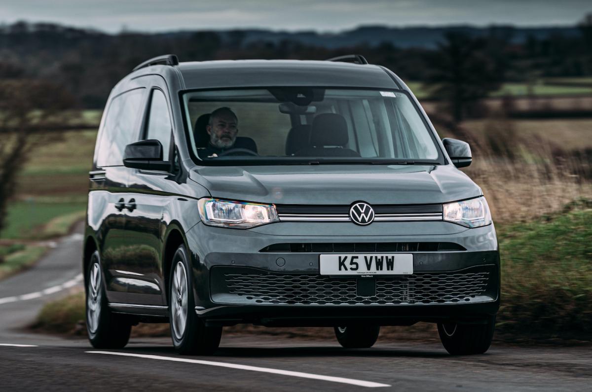 VW Caddy 2022 front cornering
