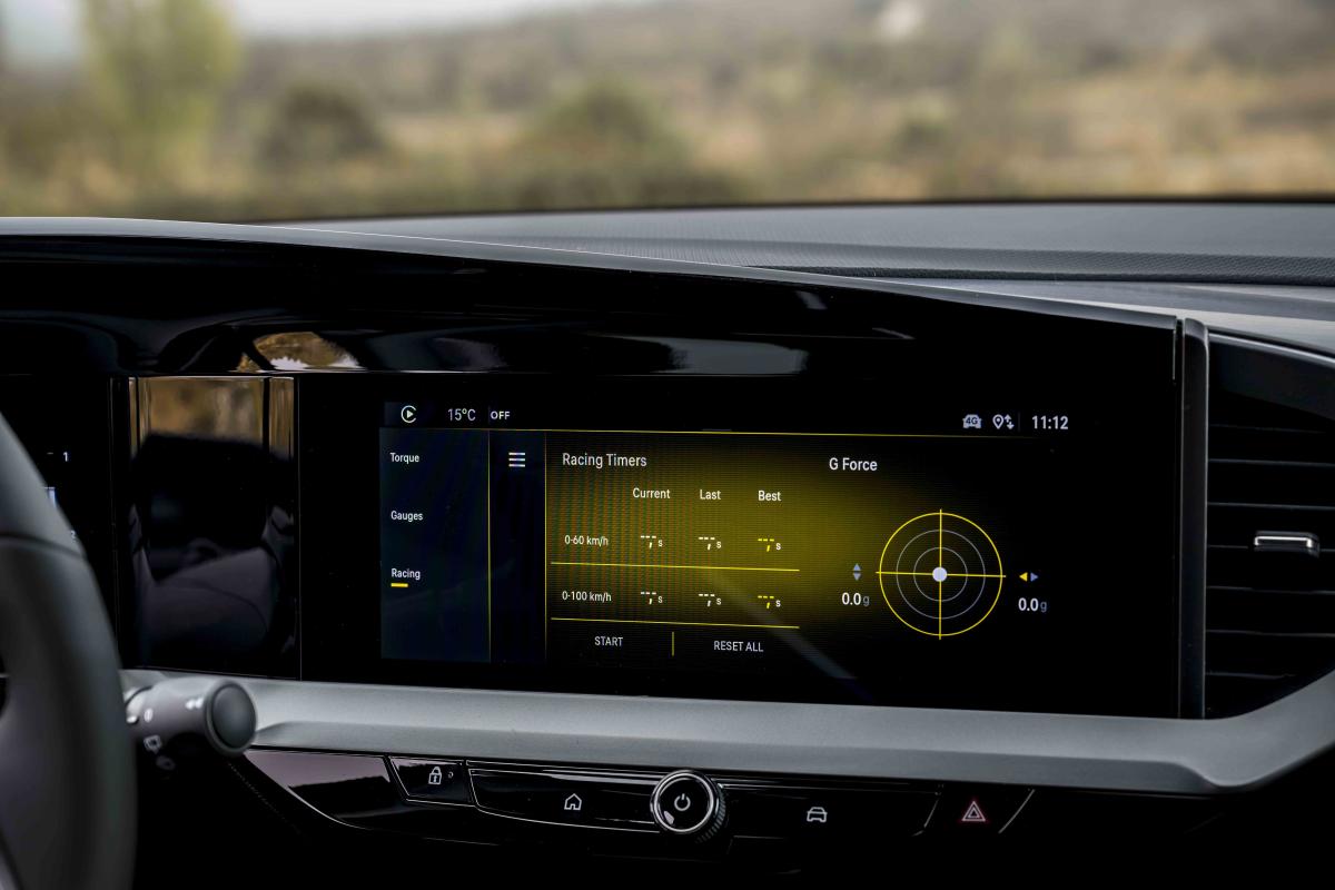 Vauxhall Mokka Electric GSE interior details