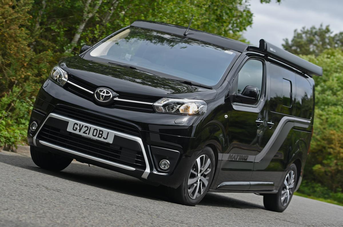 Toyota Proace Matino 2022 front cornering