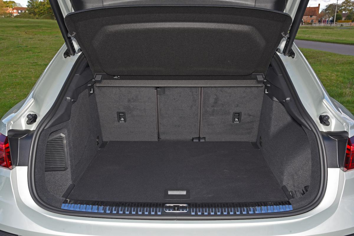 Audi Q3 Sportback 2021 boot open