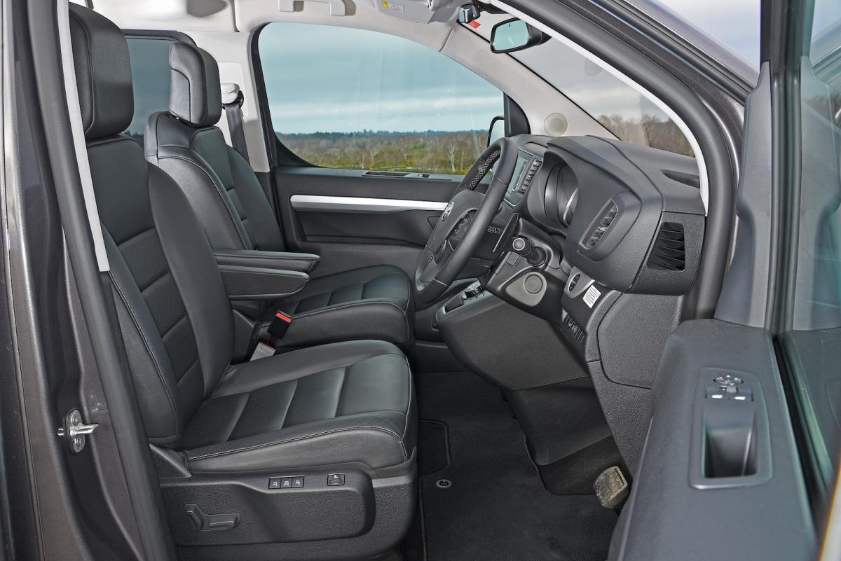 Toyota Proace Verso 2022 interior front seats